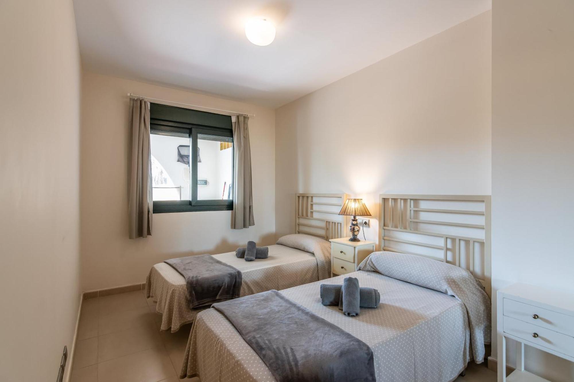Playa Marina By H Apartment Исла дел Морал Стая снимка